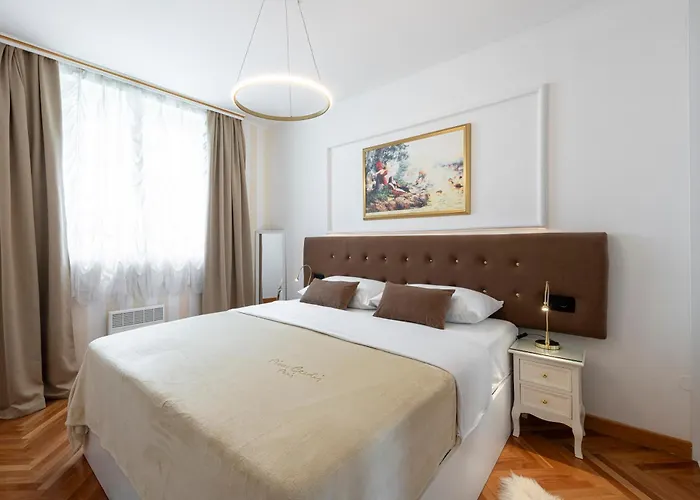 Apartmán One , Sea View , Free Parking *