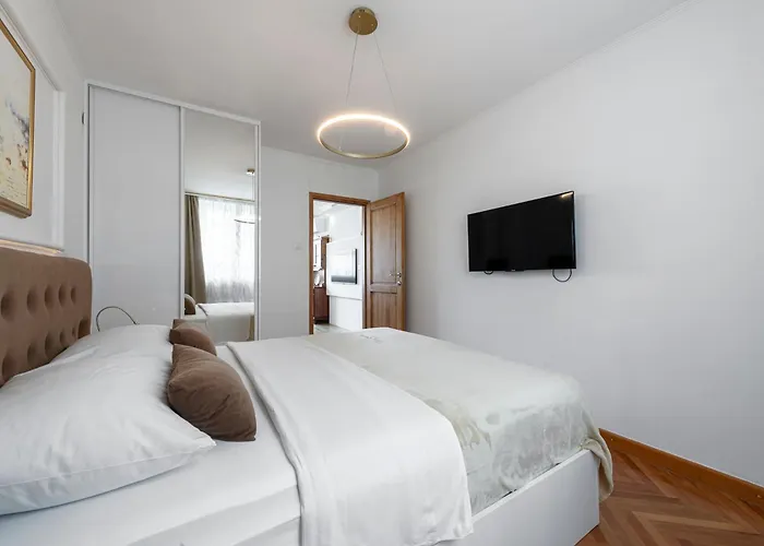 One , Sea View , Free Parking Apartmán