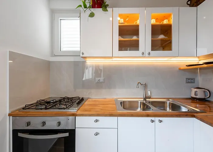 Apartmán One , Sea View , Free Parking *