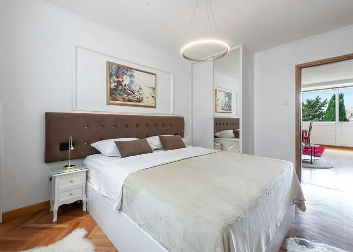 One , Sea View , Free Parking * Dubrovník