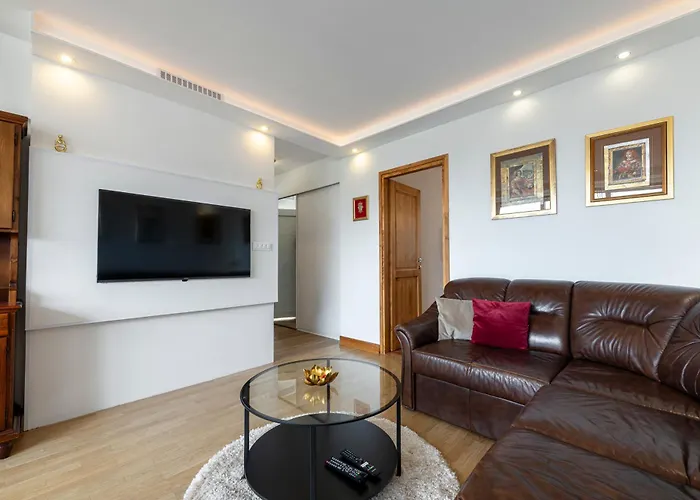 One , Sea View , Free Parking Apartmán