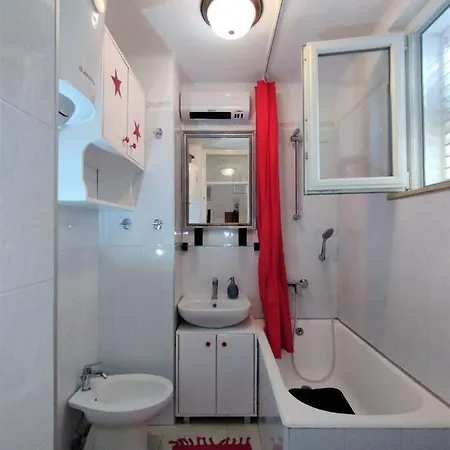One , Sea View , Free Parking * Dubrovnik