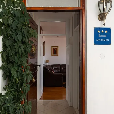 One , Sea View , Free Parking Apartment Dubrovnik