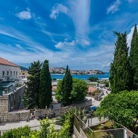 Daire One , Sea View , Free Parking