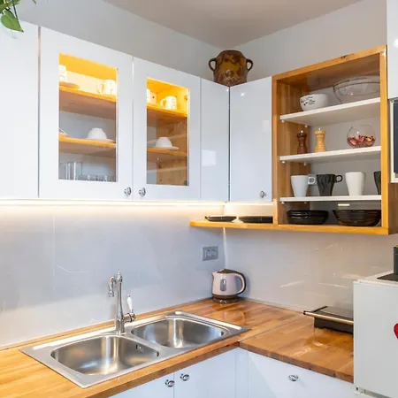 One , Sea View , Free Parking Daire Dubrovnik