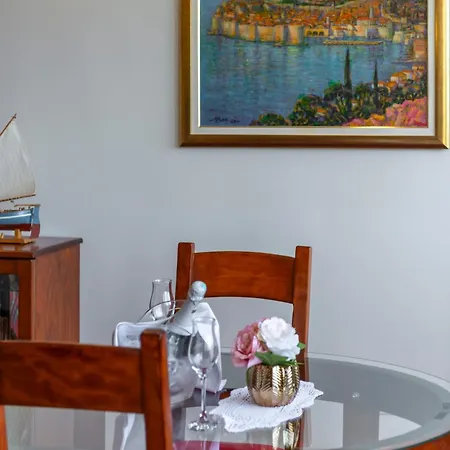 One , Sea View , Free Parking Apartment Dubrovnik
