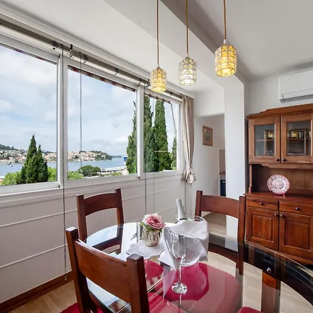 One , Sea View , Free Parking * Dubrovnik